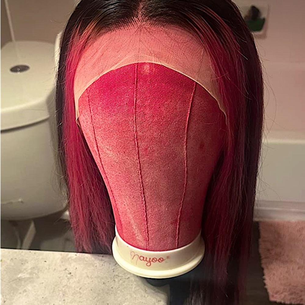Pink highlight wig